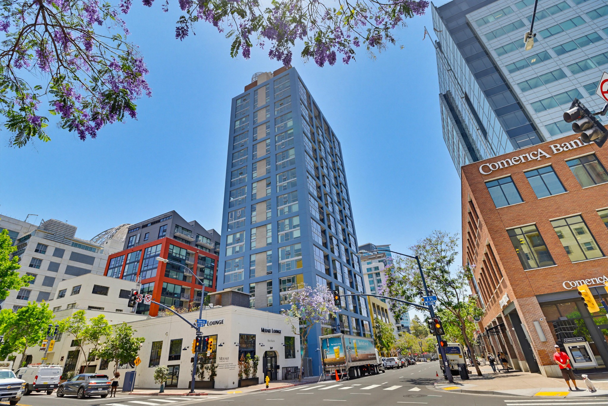 Virtual tour photo 1 of 85 for ICON