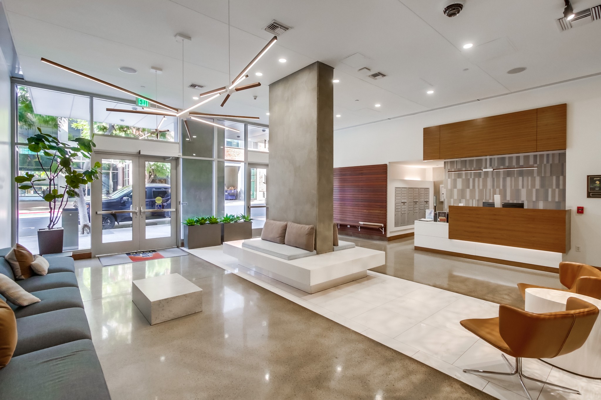 Virtual tour photo 61 of 85 for ICON