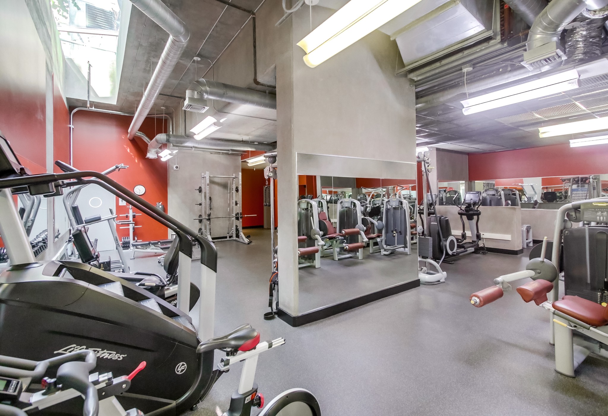 Virtual tour photo 82 of 85 for ICON