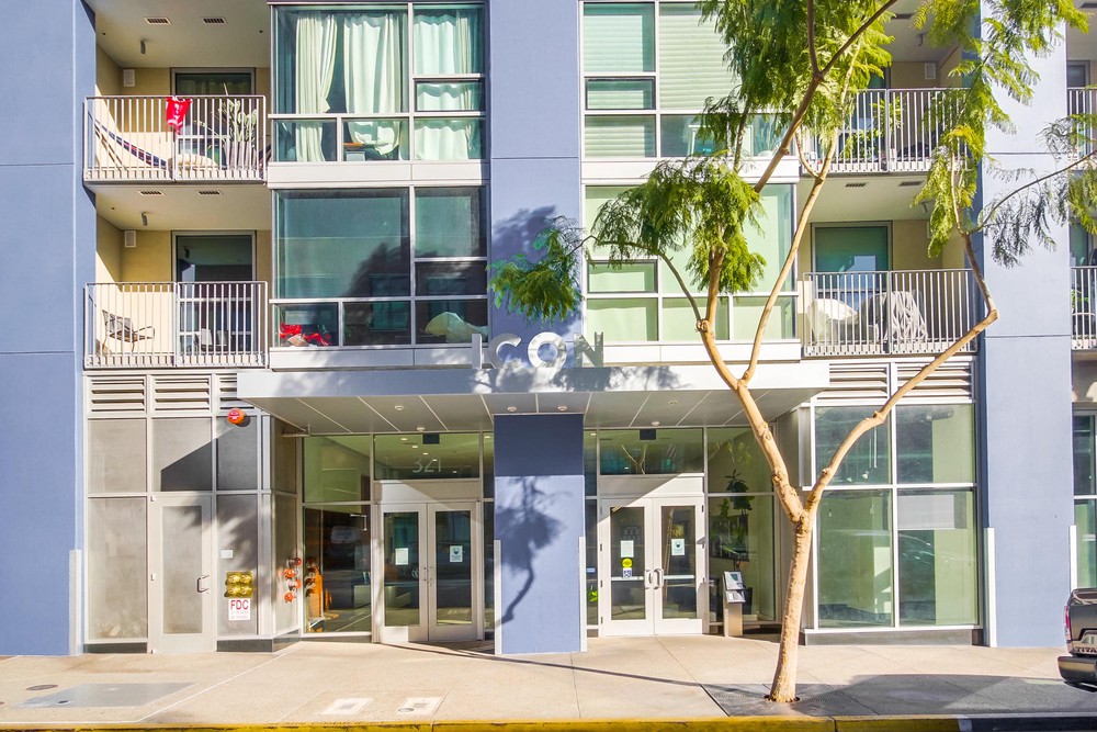 Virtual tour photo 1 of 60 for Icon