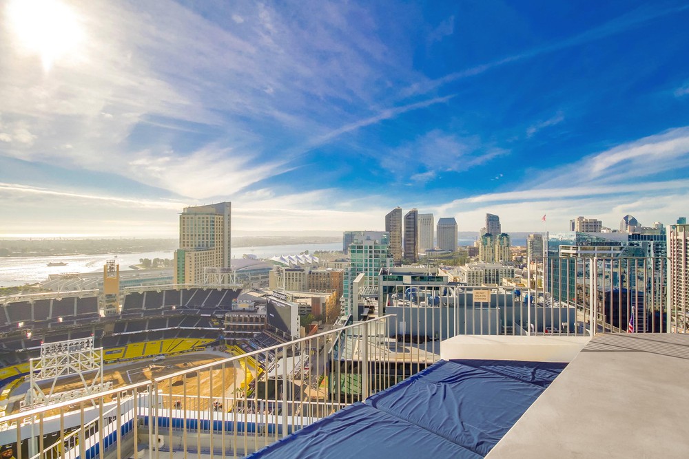 Virtual tour photo 53 of 60 for Icon