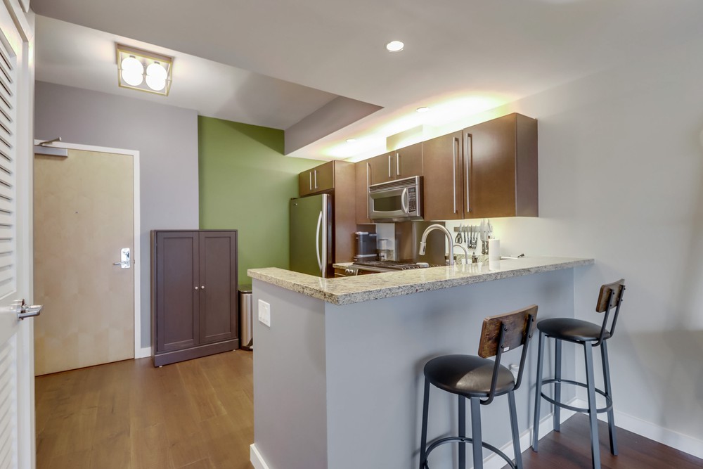 Virtual tour photo 12 of 34 for Icon
