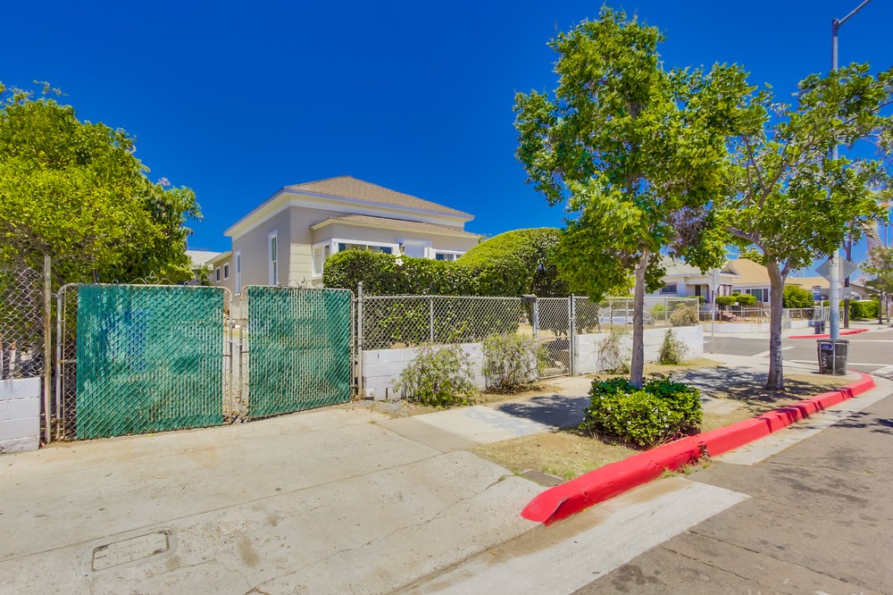 Virtual tour photo 1 of 36 for 2264 Imperial Avenue
