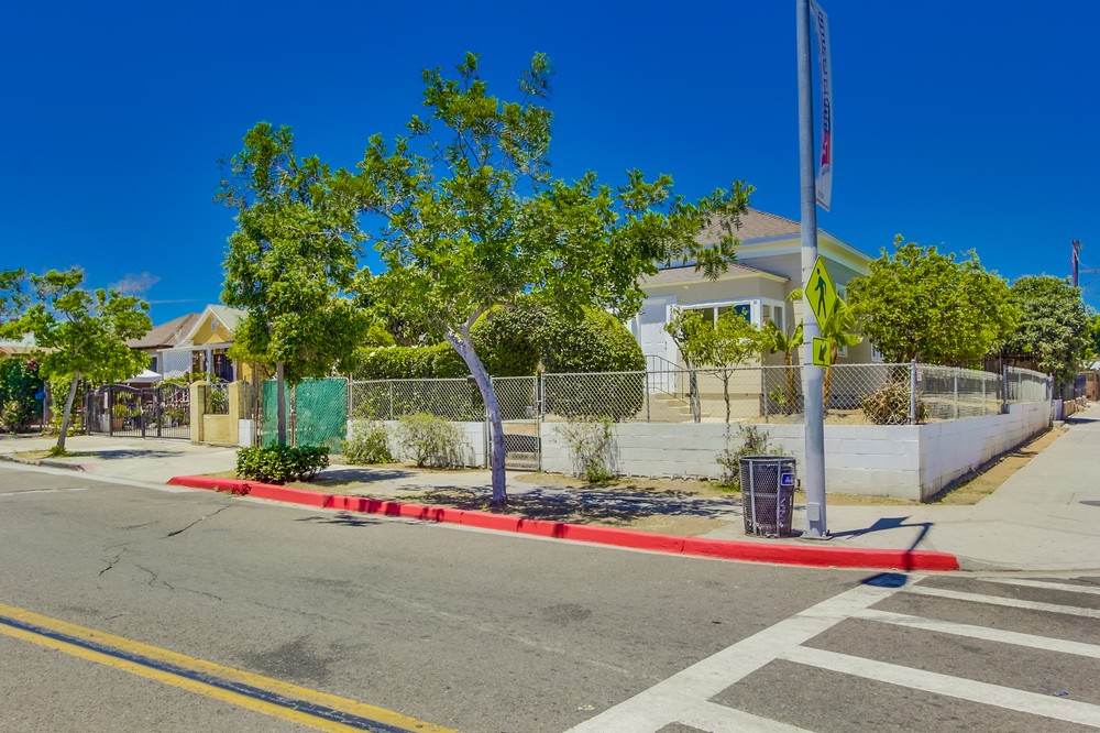 Virtual tour photo 3 of 36 for 2264 Imperial Avenue