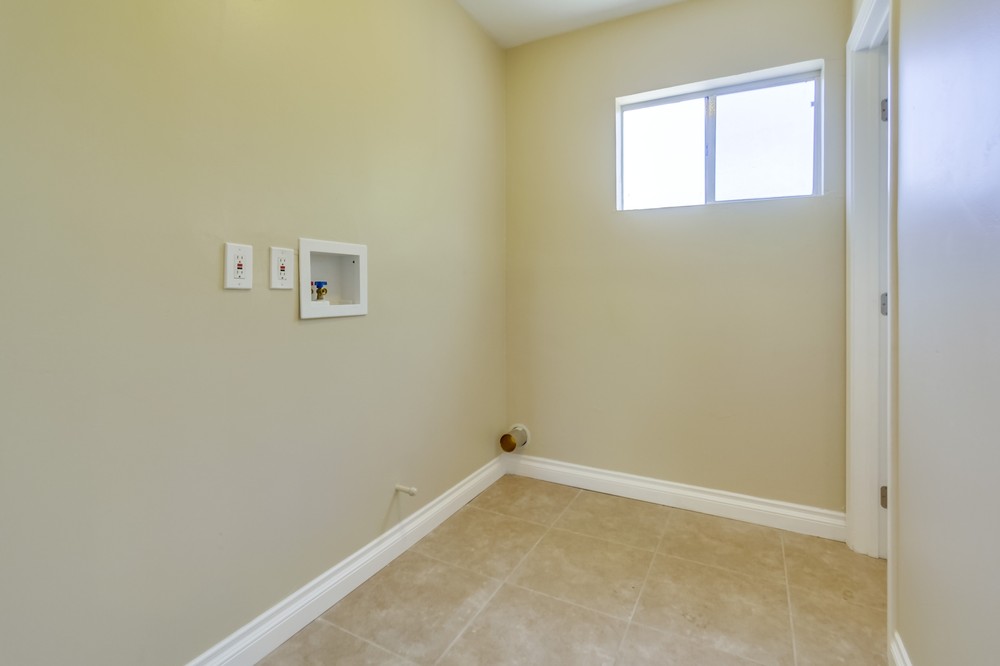 Virtual tour photo 24 of 36 for 2264 Imperial Avenue