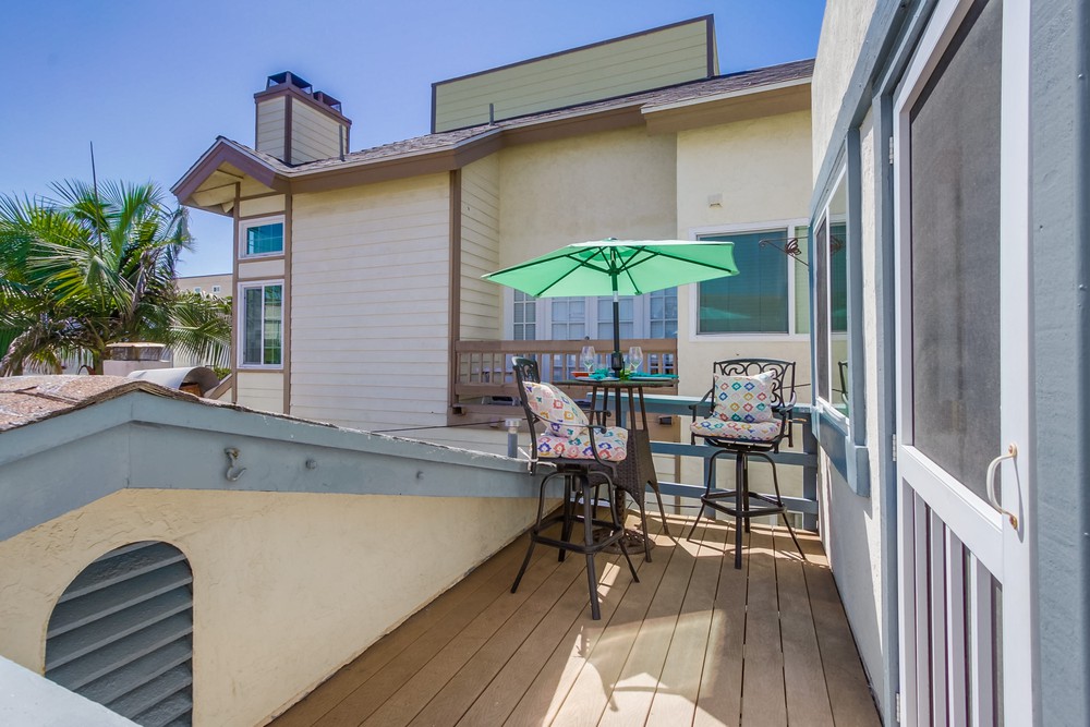 Virtual tour photo 4 of 33 for Jamaica Ct
