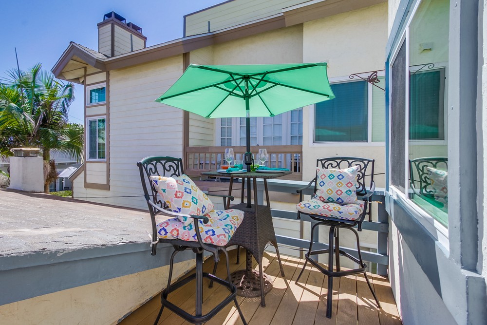 Virtual tour photo 6 of 33 for Jamaica Ct