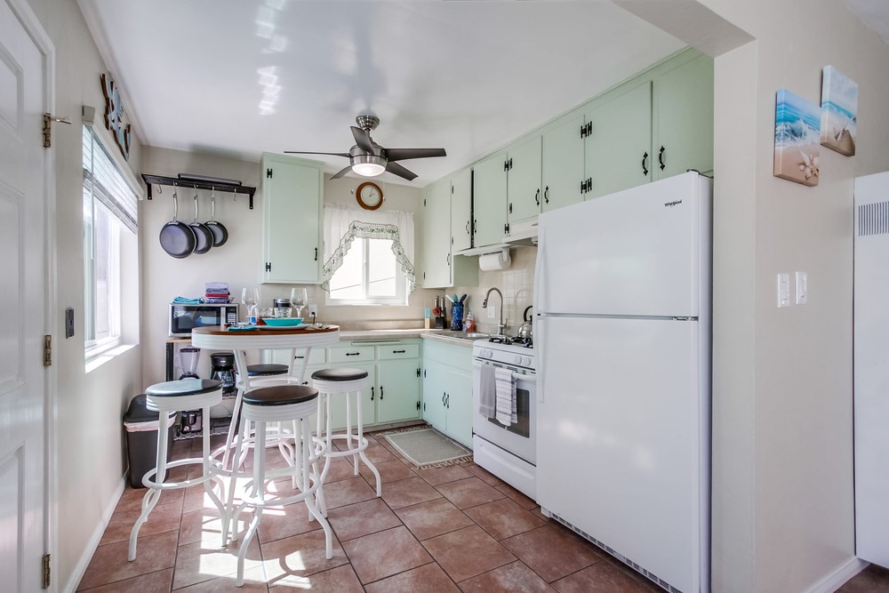 Virtual tour photo 11 of 33 for Jamaica Ct