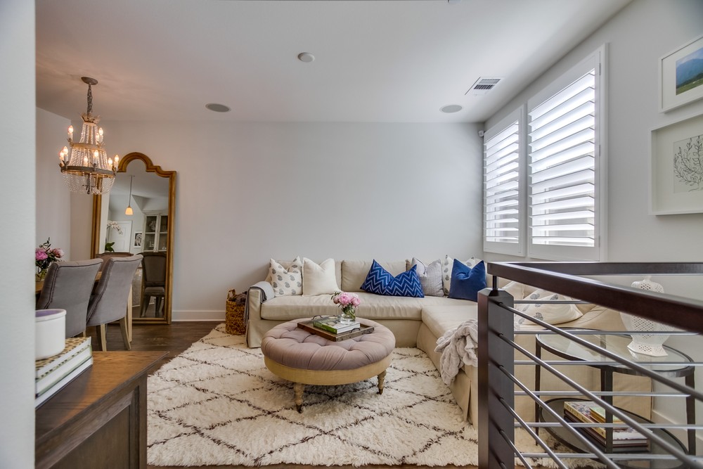 Virtual tour photo 10 of 59 for Modern Oasis Dr
