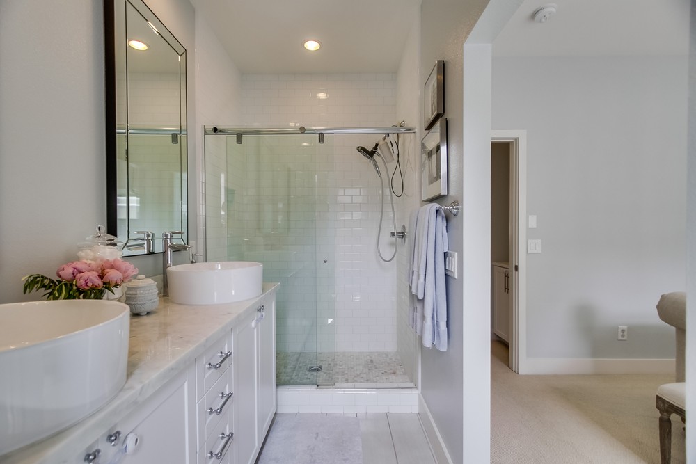 Virtual tour photo 35 of 59 for Modern Oasis Dr