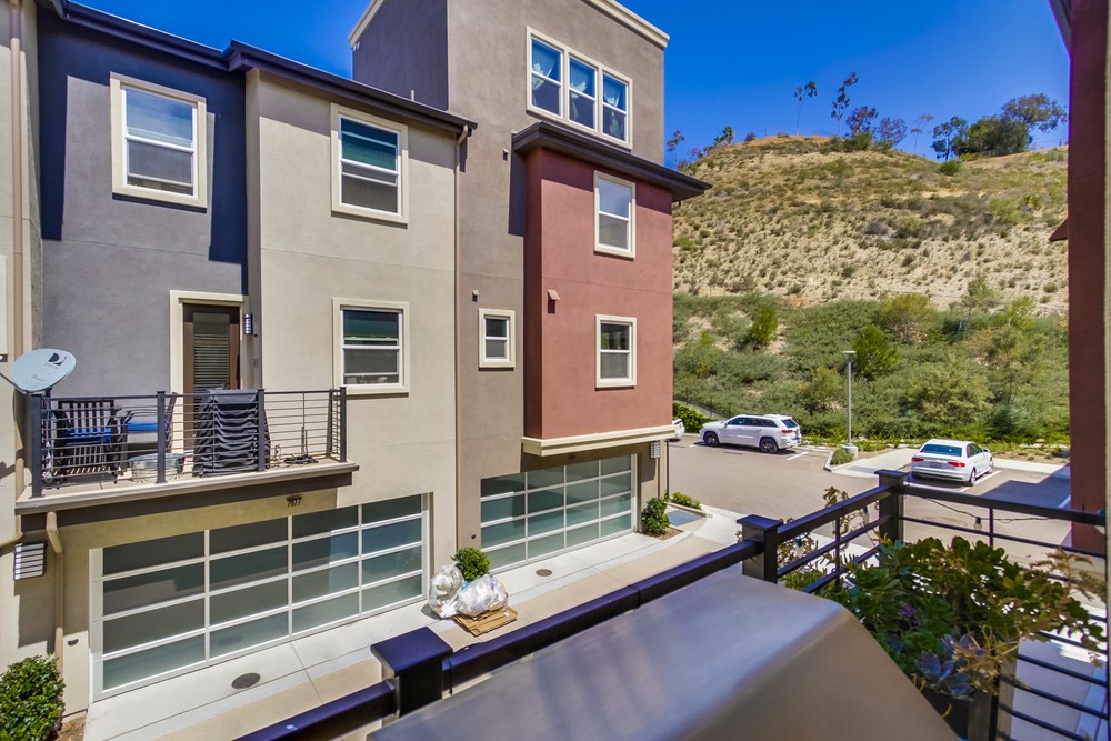 Virtual tour photo 50 of 59 for Modern Oasis Dr