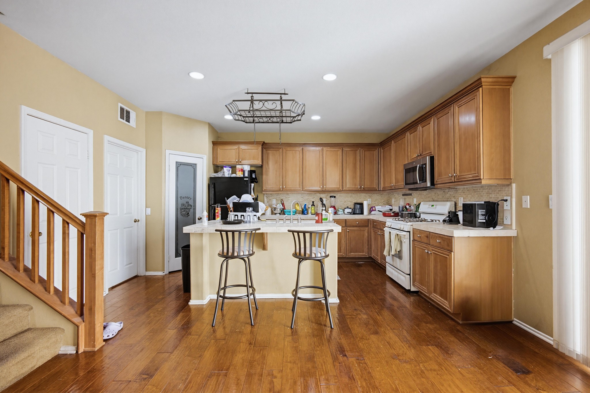 Virtual tour photo 10 of 35 for Palermo Dr