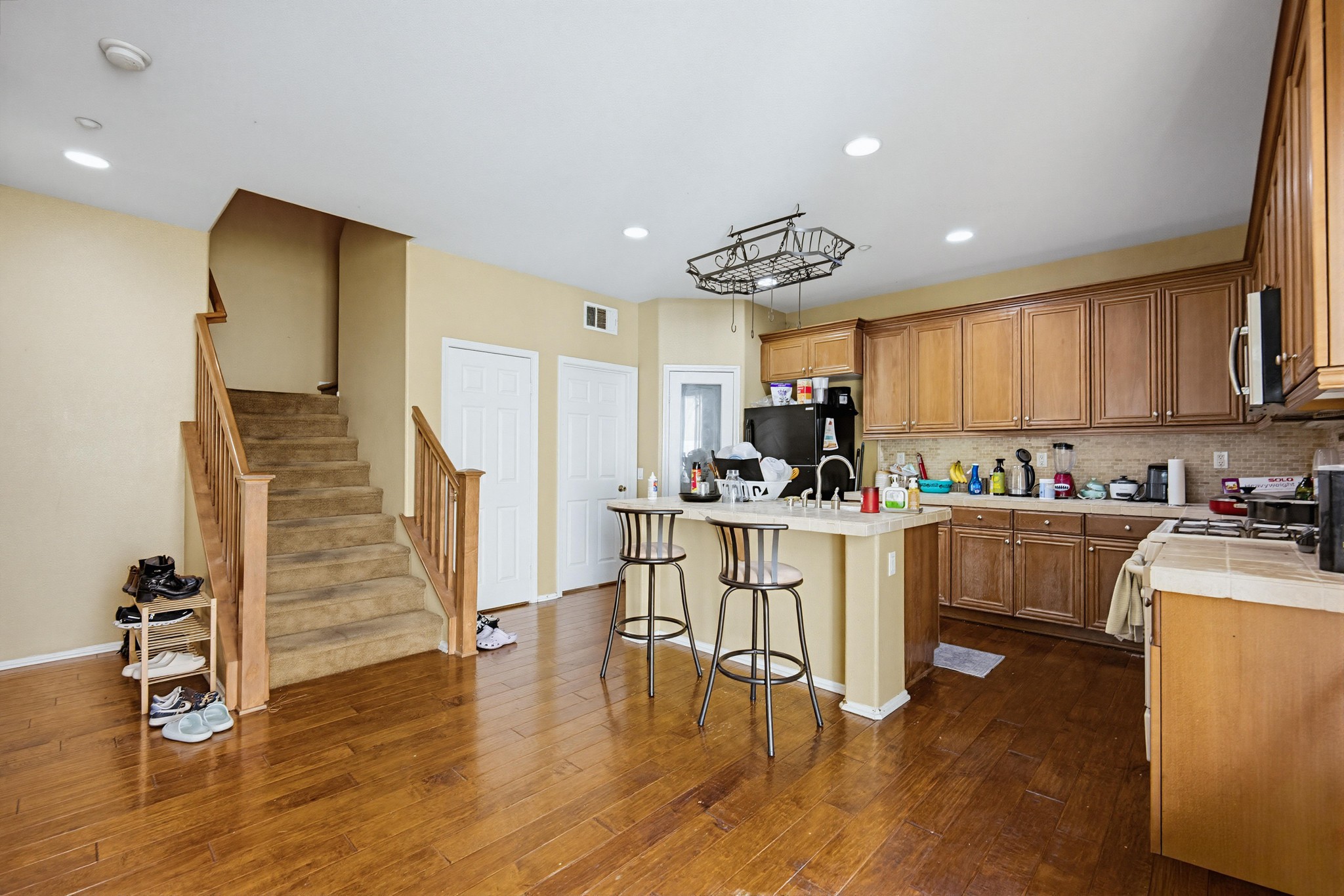 Virtual tour photo 11 of 35 for Palermo Dr