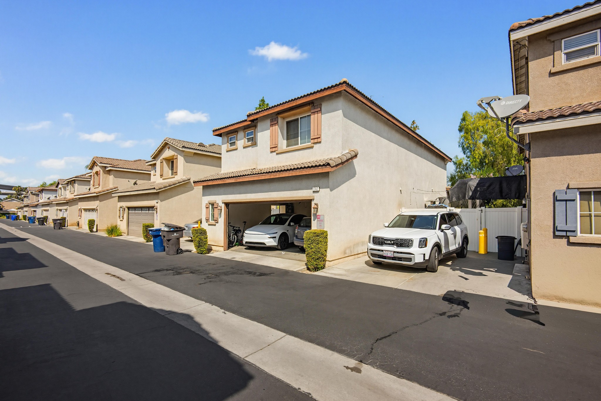 Virtual tour photo 31 of 35 for Palermo Dr