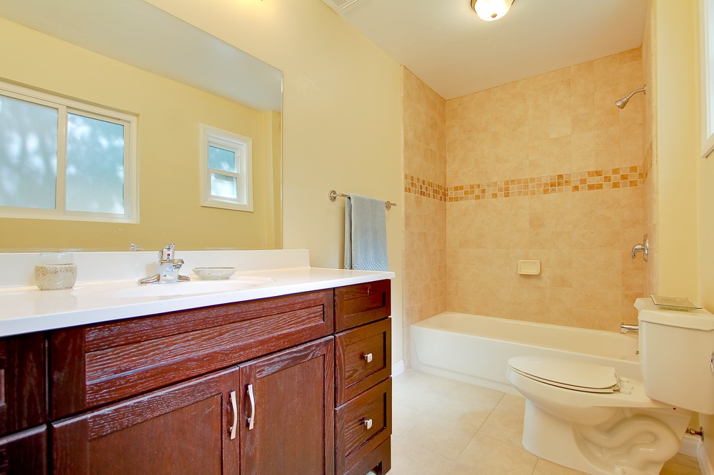 Virtual tour photo 24 of 31 for Parkbrook Street