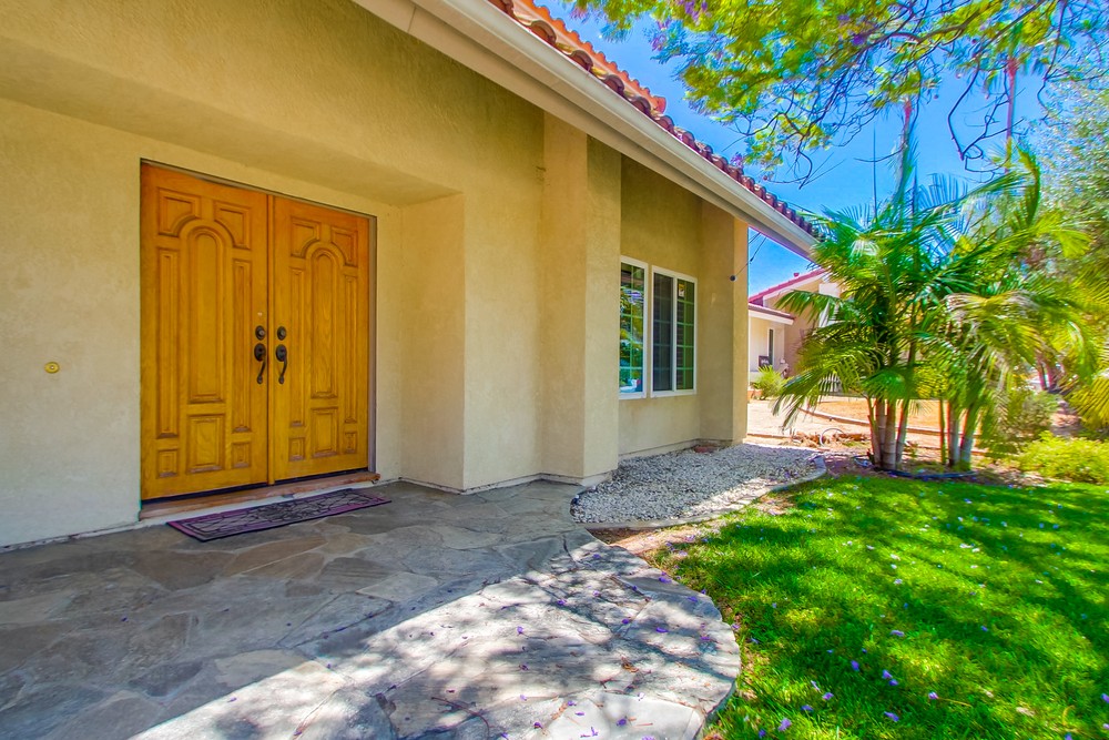 Virtual tour photo 7 of 65 for Promesa Dr