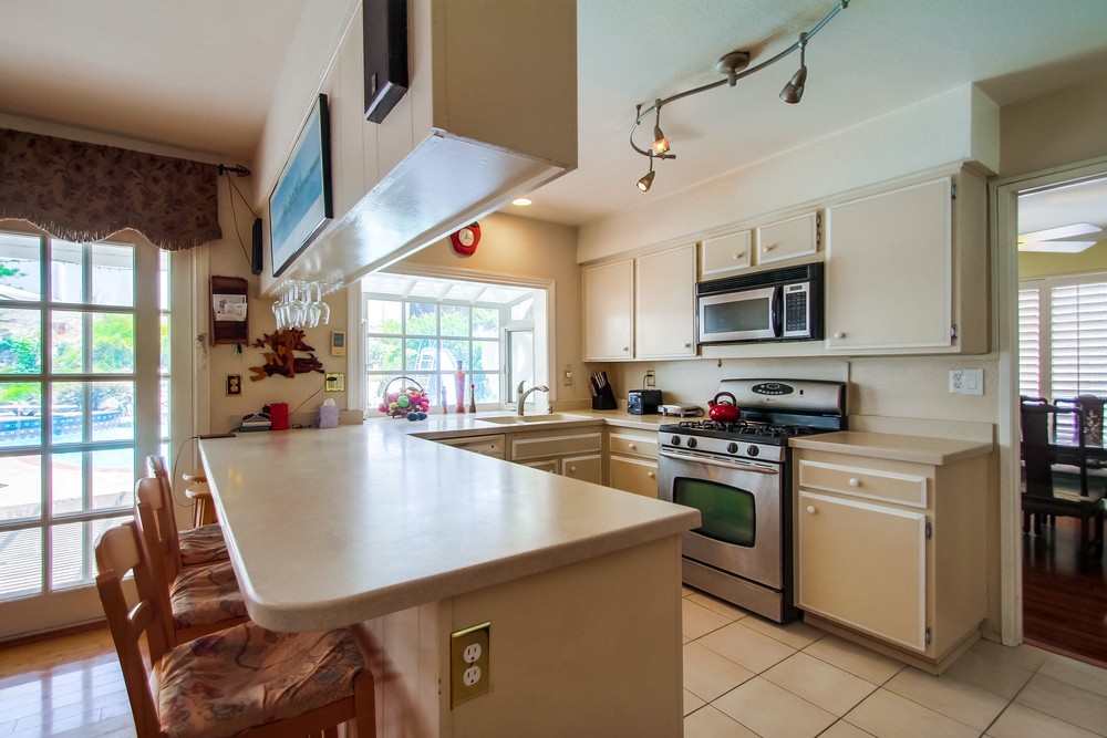 Virtual tour photo 27 of 65 for Promesa Dr
