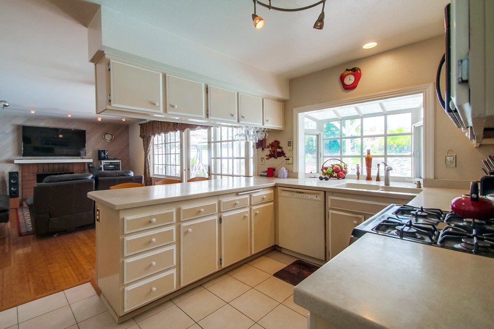 Virtual tour photo 29 of 65 for Promesa Dr