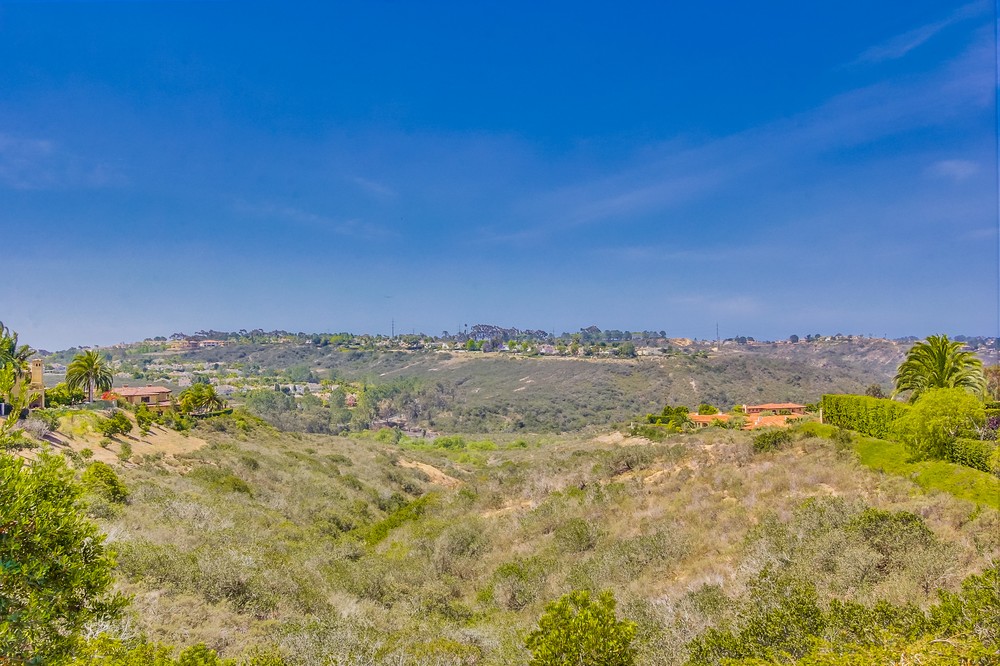 Virtual tour photo 19 of 18 for Rancho Pacifica Entrance