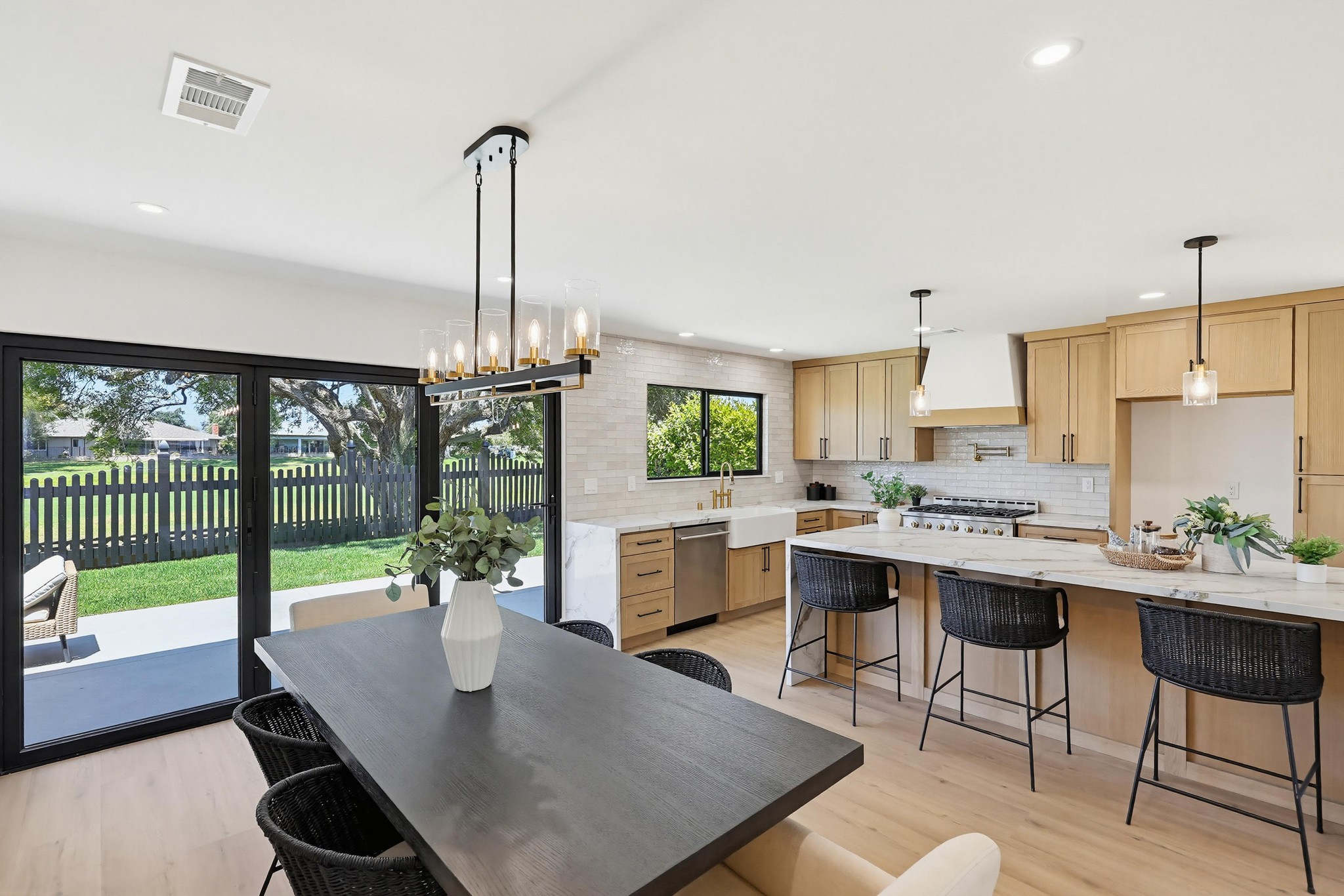 Virtual tour photo 19 of 80 for San Pablo