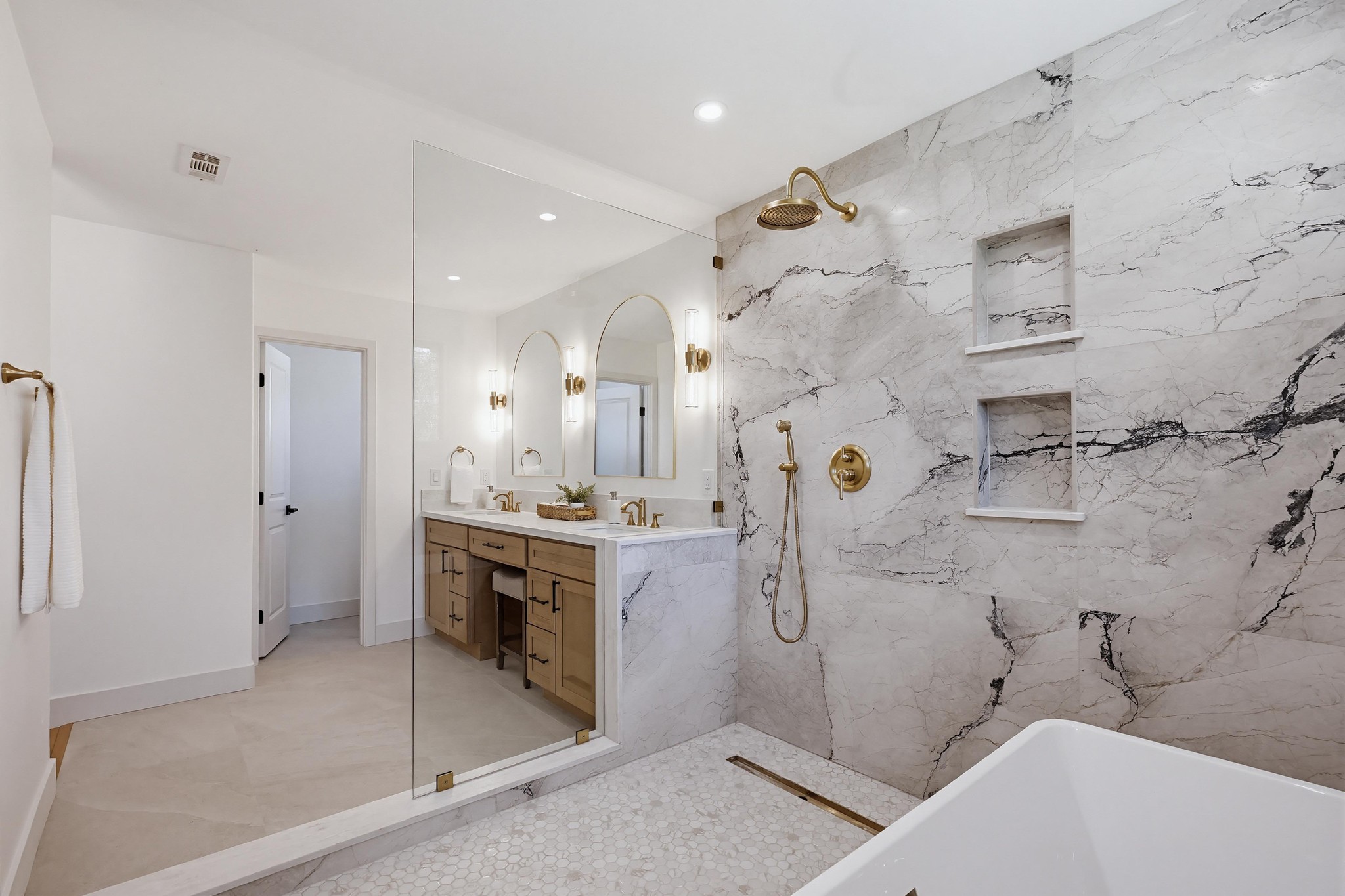 Virtual tour photo 41 of 80 for San Pablo