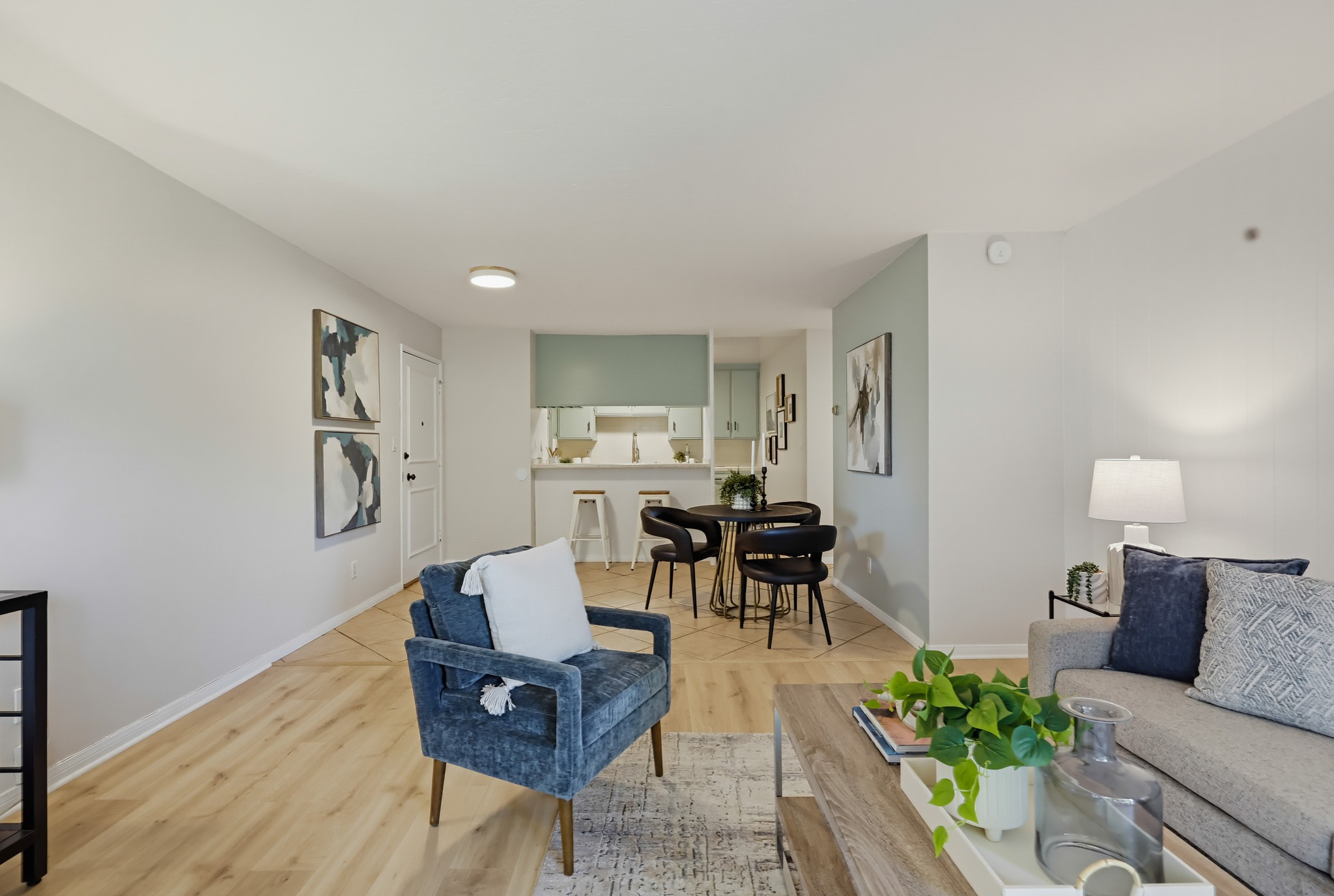Virtual tour photo 17 of 49 for 4444 W Point Loma Blvd Unit 112