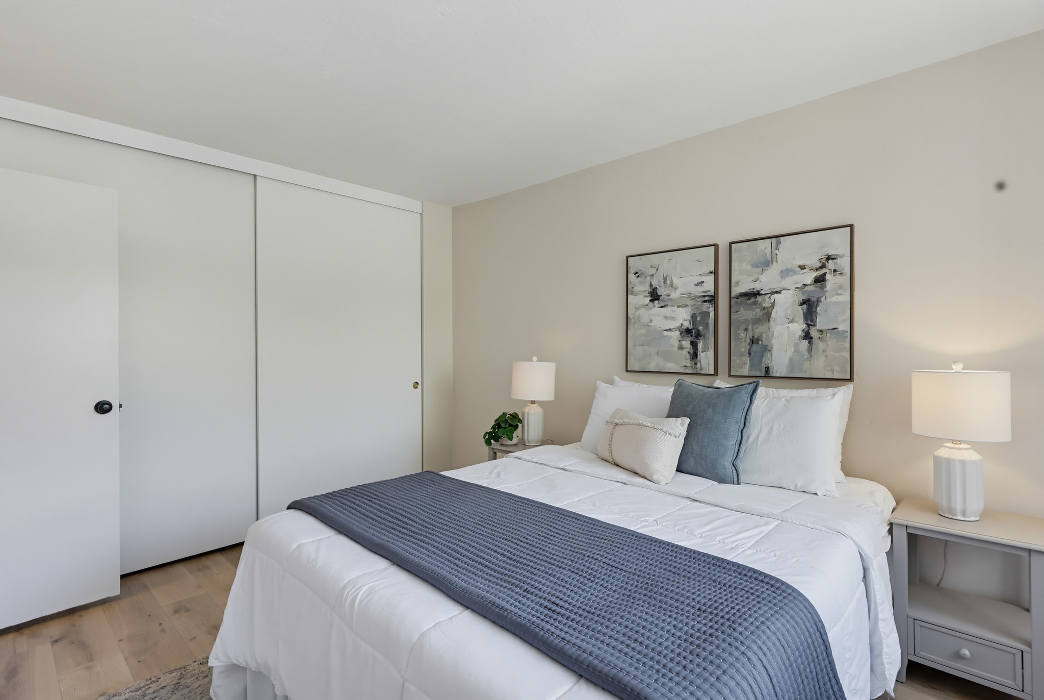 Virtual tour photo 41 of 49 for 4444 W Point Loma Blvd Unit 112