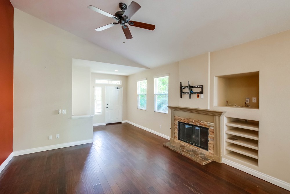 Virtual tour photo 9 of 38 for Scripps Creek Dr
