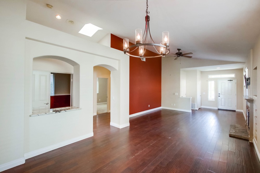 Virtual tour photo 13 of 38 for Scripps Creek Dr