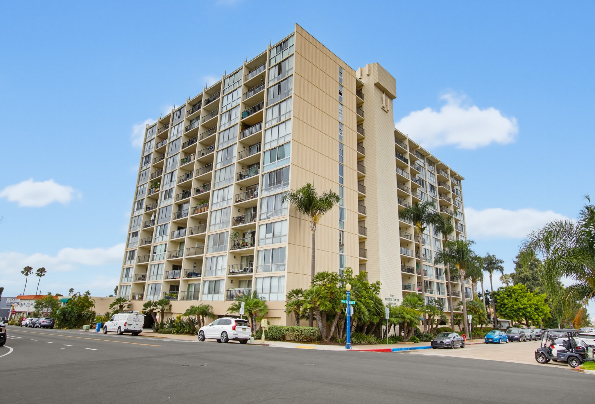 Virtual tour photo 1 of 70 for THE PACIFIC TOWER