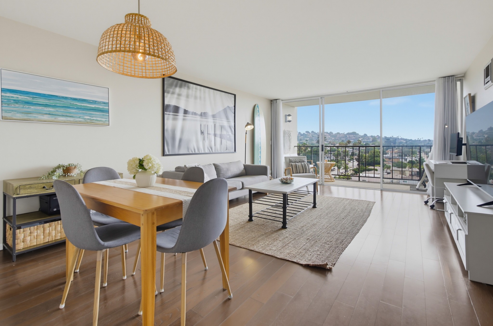 Virtual tour photo 4 of 70 for THE PACIFIC TOWER