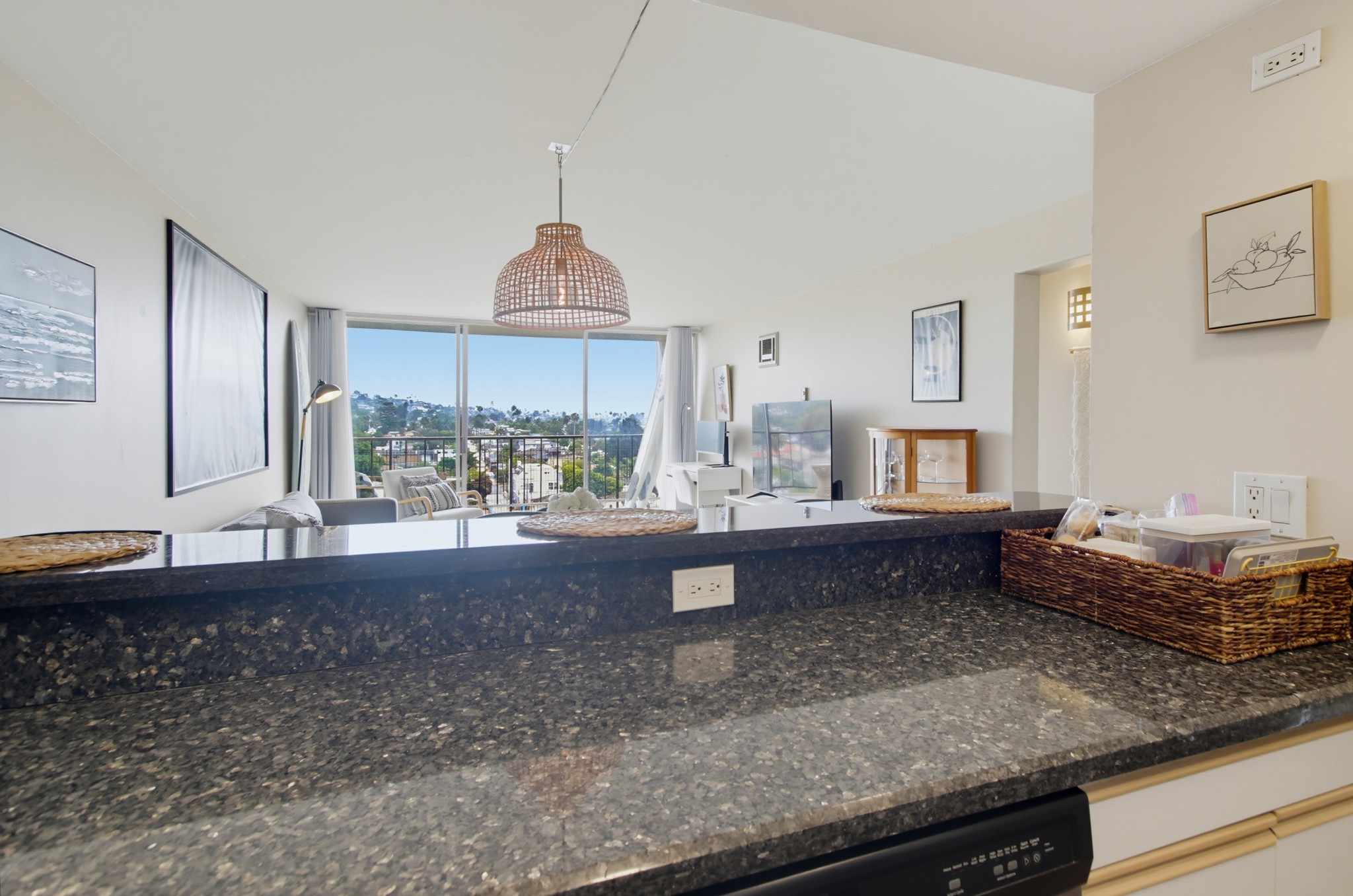 Virtual tour photo 13 of 70 for THE PACIFIC TOWER