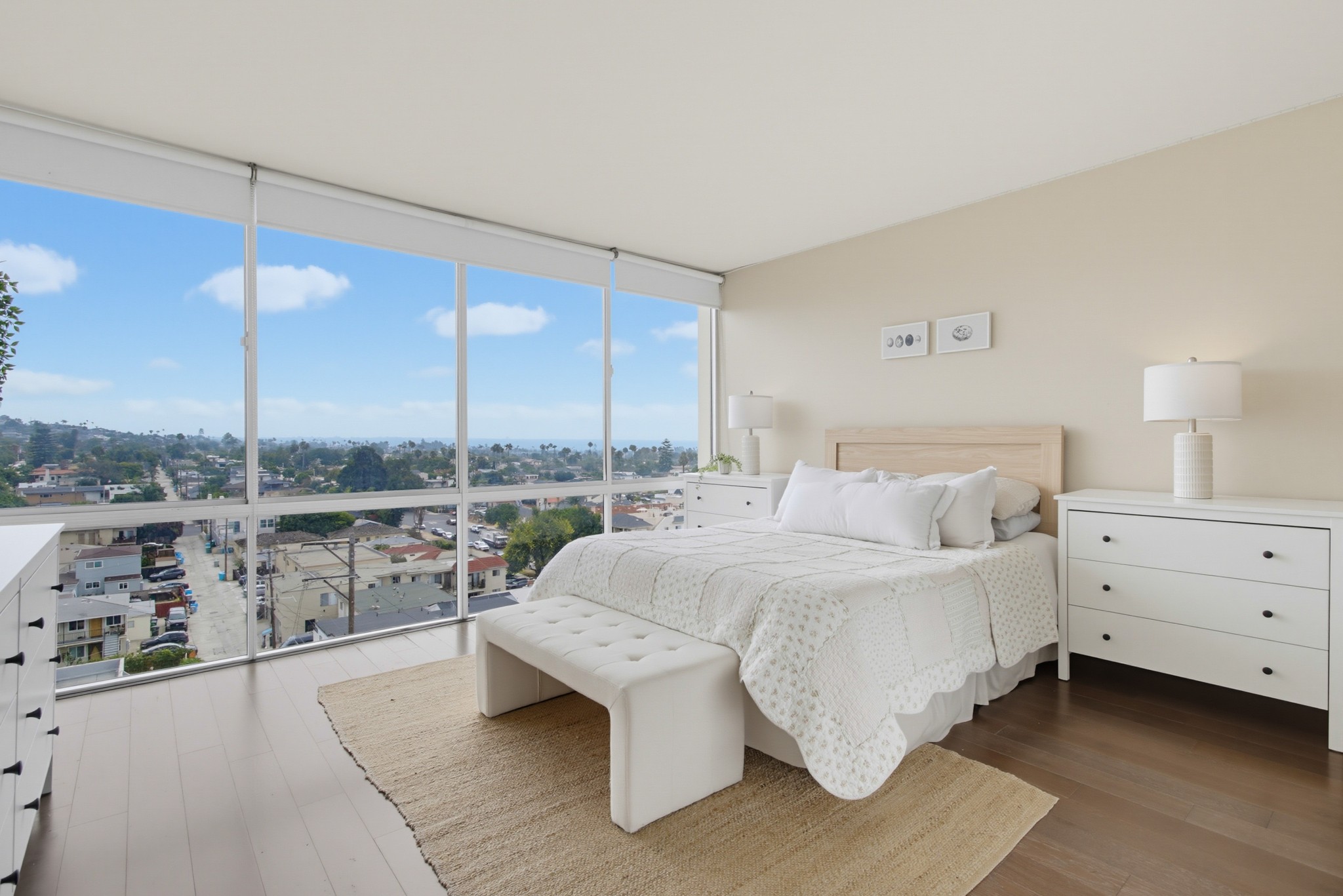 Virtual tour photo 14 of 70 for THE PACIFIC TOWER