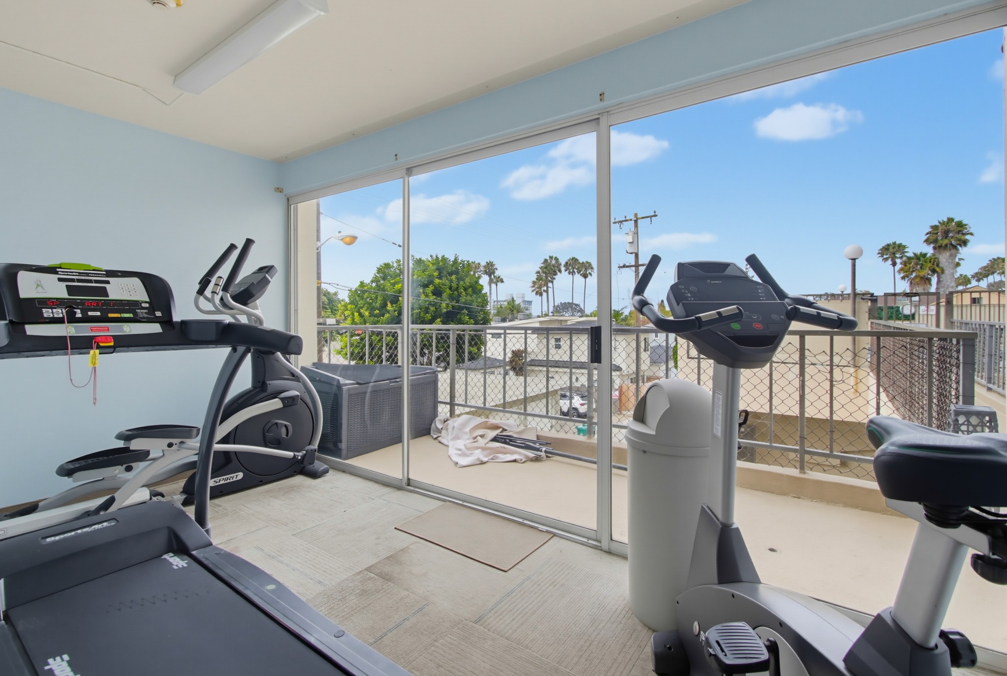 Virtual tour photo 33 of 70 for THE PACIFIC TOWER