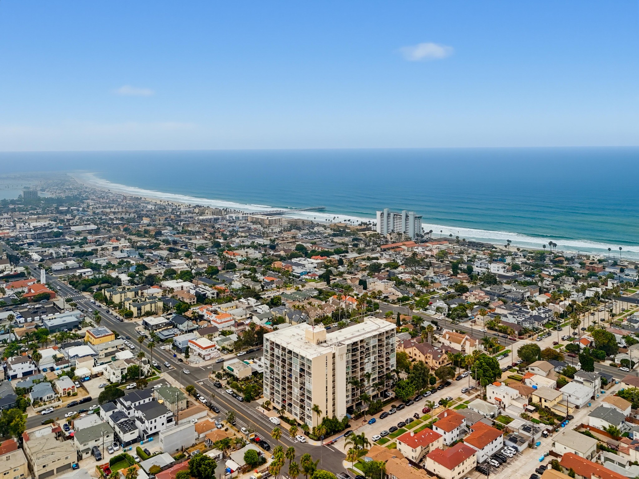 Virtual tour photo 64 of 70 for THE PACIFIC TOWER